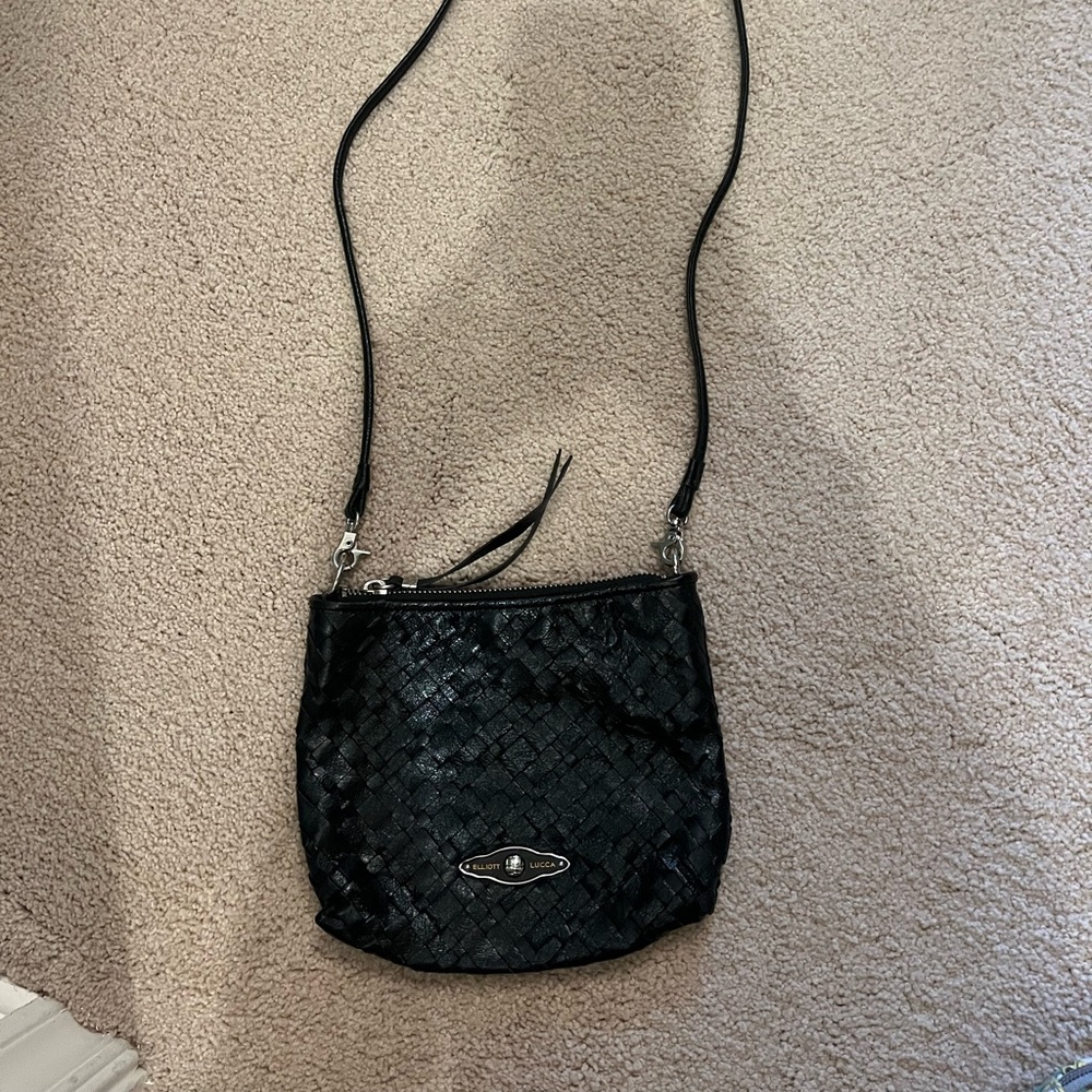 Black crossbody purse